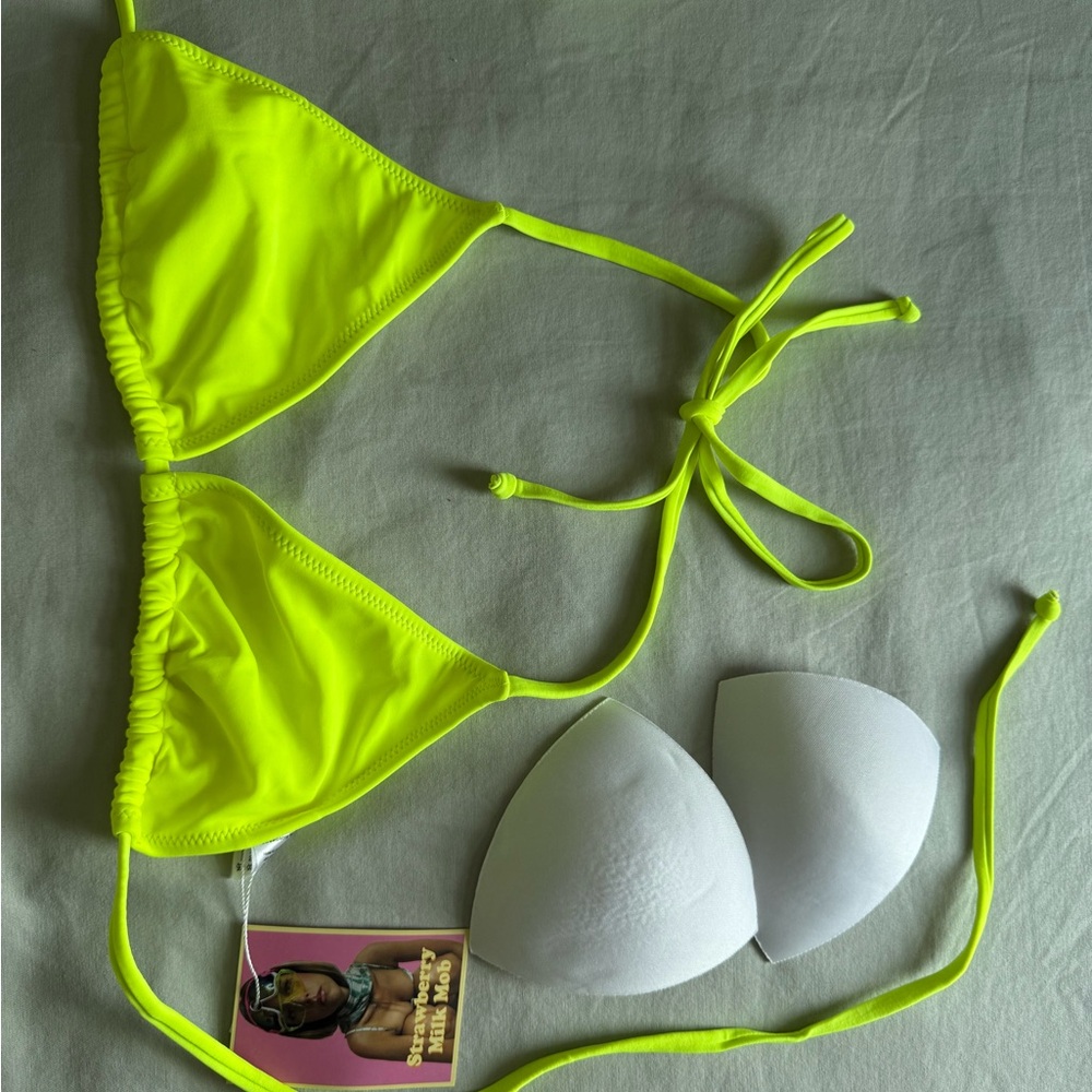 Brand New Strawberry Milk Mob Bikini - Picture 4 of 9